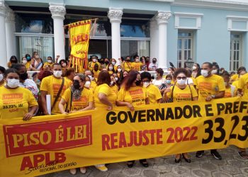 Marlede Oliveira fala ao GM sobre manifestações e reinvindicações da APLB no Parlamento Feirense