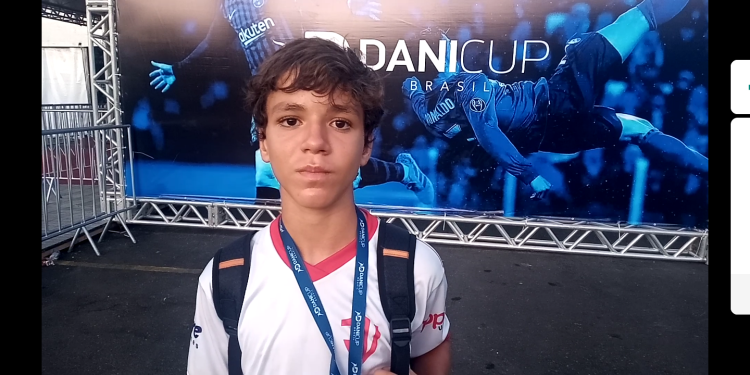 Conheça o craque Felipe. Destaque da Julian Valone na DaniCup Brasil, é mais uma promessa do futebol da Bahia