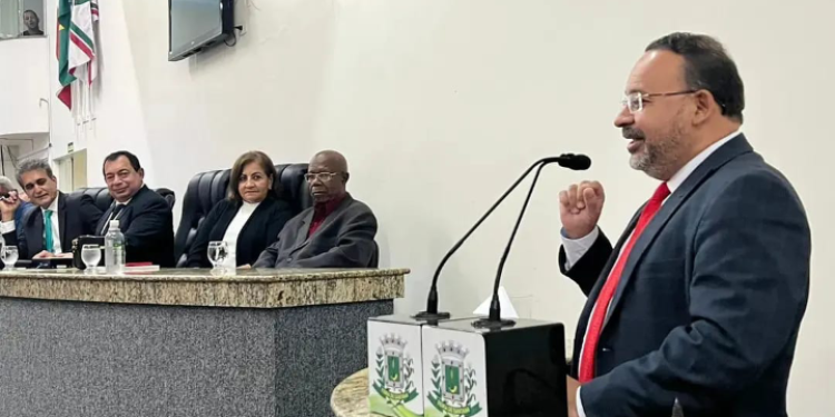 Vereador professor Ivamberg convida população para sessão solene em homenagem aos trabalhadores rurais