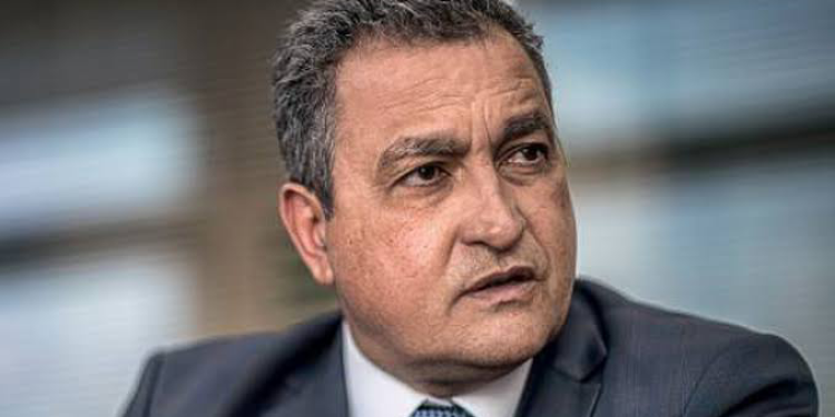 Rui Costa: ‘Importante que a gente eleja também governador, senador e deputado para ajudar Lula e não para chantagear’