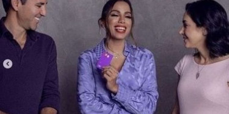 Anitta deixa Conselho de Administração do Nubank, saiba motivo