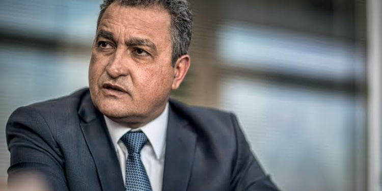 Rui Costa reage à suspensão de Barroso para piso da enfermagem