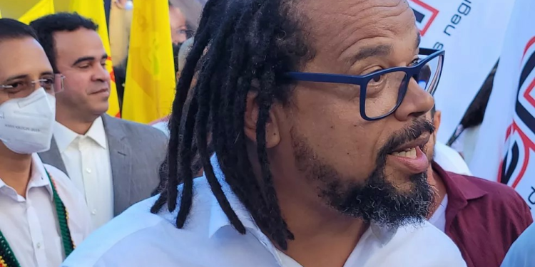 Convencido de que Kleber tirou vitória de Jerônimo no 1º turno, PT fará gestões sobre ele e Damico para garantir eleição de petista no 2º