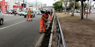 Serviços Públicos recolhe 22 toneladas de resíduos na Getúlio Vargas