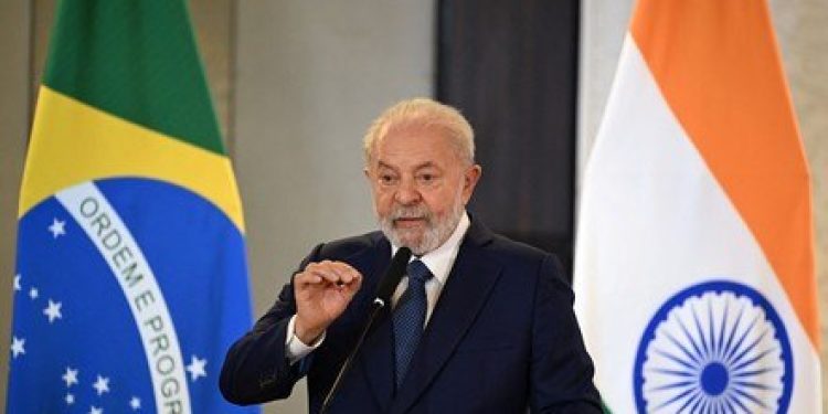 Lula recua e diz que Justiça decidirá prisão de Putin se ele for ao Brasil