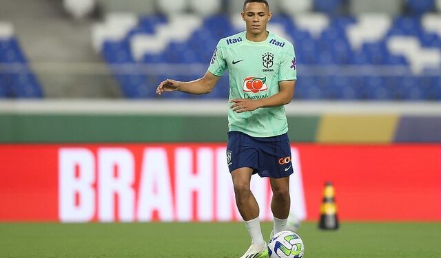 Vanderson se machuca, e seleção brasileira fará terceiro corte