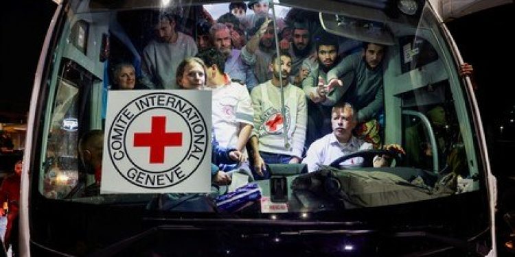 Israel anuncia a libertação de mais 39 prisioneiros palestinos
