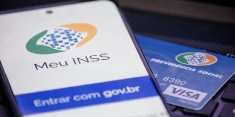 Julgamento no STF sobre a ‘revisão da vida toda’ está com placar 3×1 favorável aos segurados do INSS