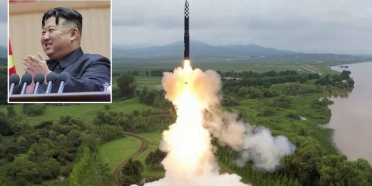 Kim Jong-un dispara seu míssil balístico mais poderoso, com capacidade de atingir os EUA