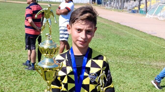 Veloz, excelente passe e um exímio batedor de faltas: características do craque Leonardo Vinícius, destaque da base em Porto Velho – RO