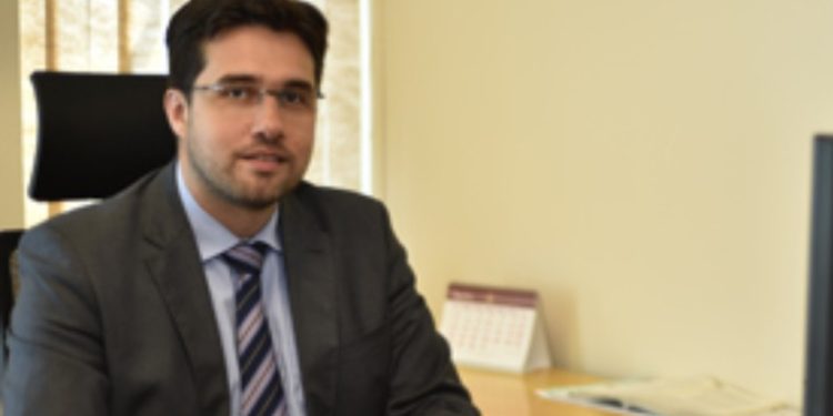 Juiz que comprou carros de luxo em leilão para revender é condenado a aposentadoria compulsória no RS