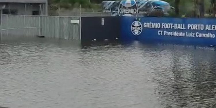 Conmebol confirma adiamento de jogos de Grêmio e Inter por Libertadores e Sul-Americana