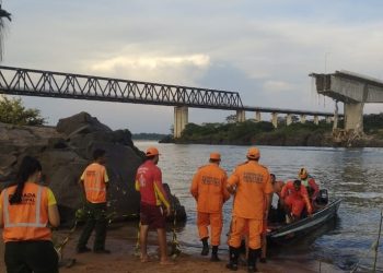 Buscas por desaparecidos após queda de ponte entre MA e TO são retomadas nesta terça; duas mortes são confirmadas