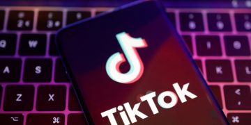 TikTok Shop: rede social lança loja virtual no Brasil para concorrer com Amazon e Magalu