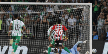 Análise: São Paulo tem mais sorte do que juízo na Colômbia, mas empate precisa ser comemorado