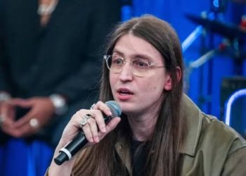 Projeto contra adultização nas redes tem trecho sobre controle parental; entenda