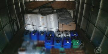 Do posto aos bares: entenda como funcionava esquema que levou metanol até bebidas alcoólicas em SP