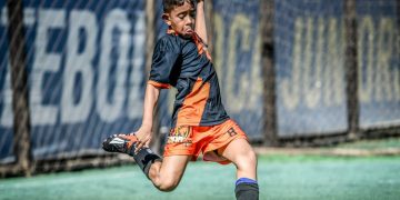 Heitor (Pitbull) : volante raçudo, intenso e finalizador. Atleta de 10 anos já é destaque da iniciação na Bahia