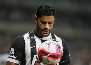 Vice com o Atlético-MG, Hulk pede desculpas por briga, mas diz ter alertado árbitro: “Medo de apitar”